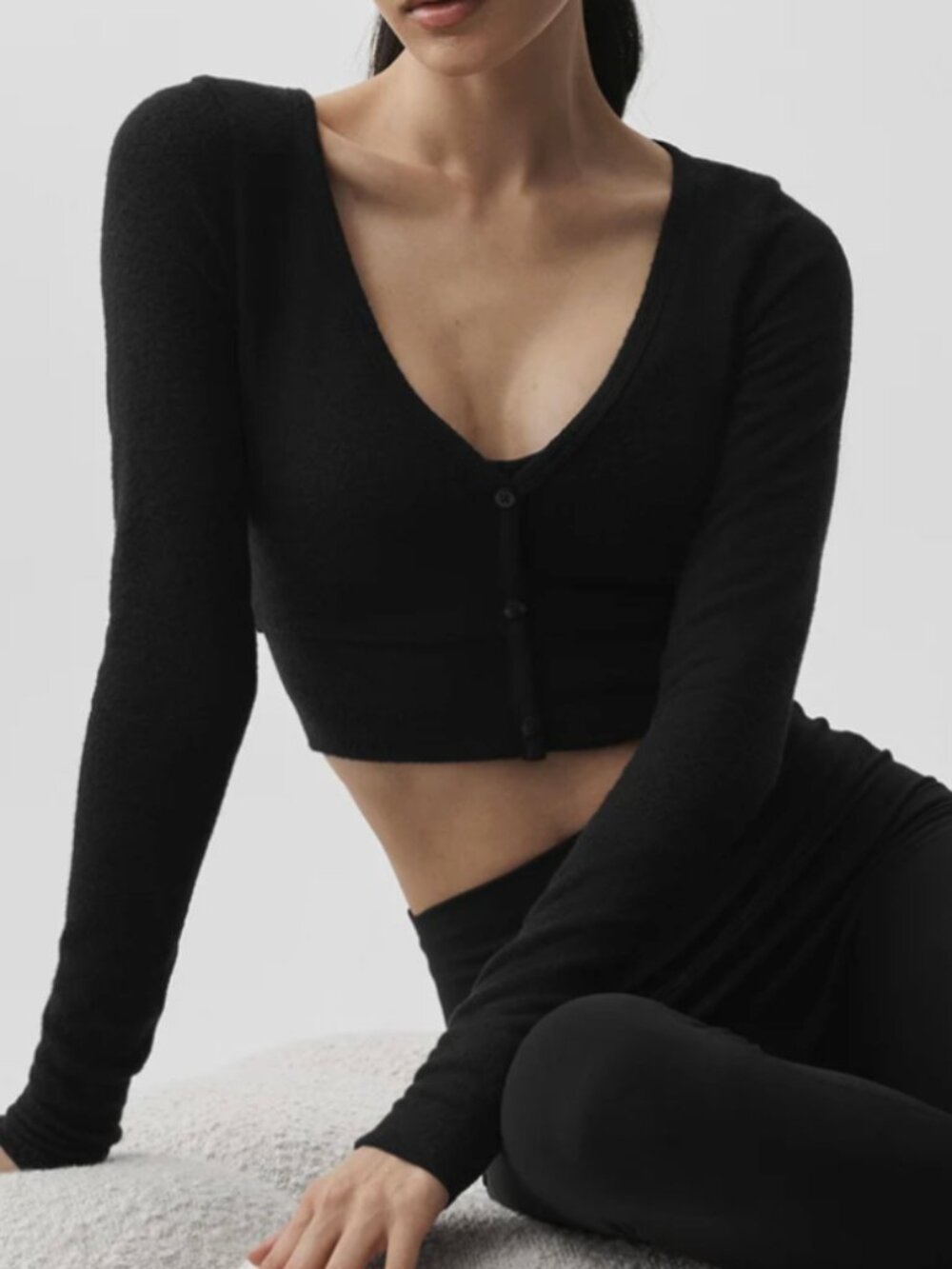 Alo Yoga Alolux Cropped Me Time Cardigan | Black